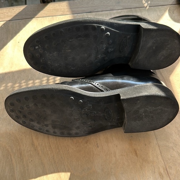 Tod’s Leather Boot - Picture 9 of 10